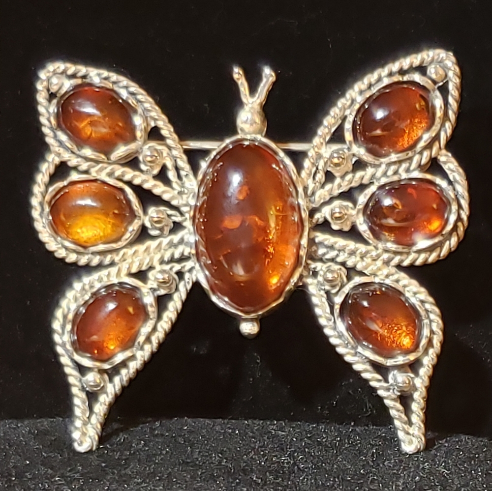 Sterling Silver Amber pin